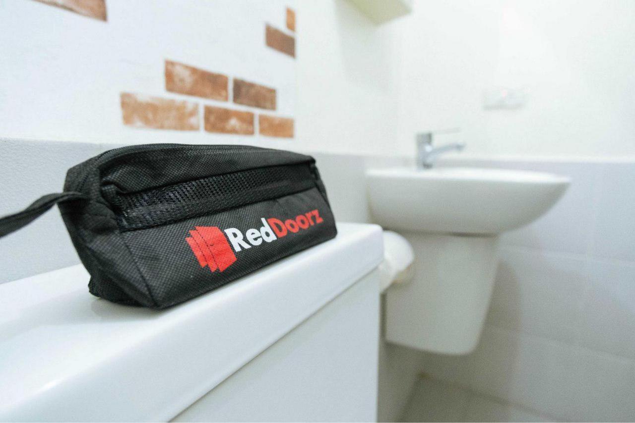 Reddoorz Syariah Near Rs Harapan Bunda Banda Aceh Hotel Geutieue Екстериор снимка